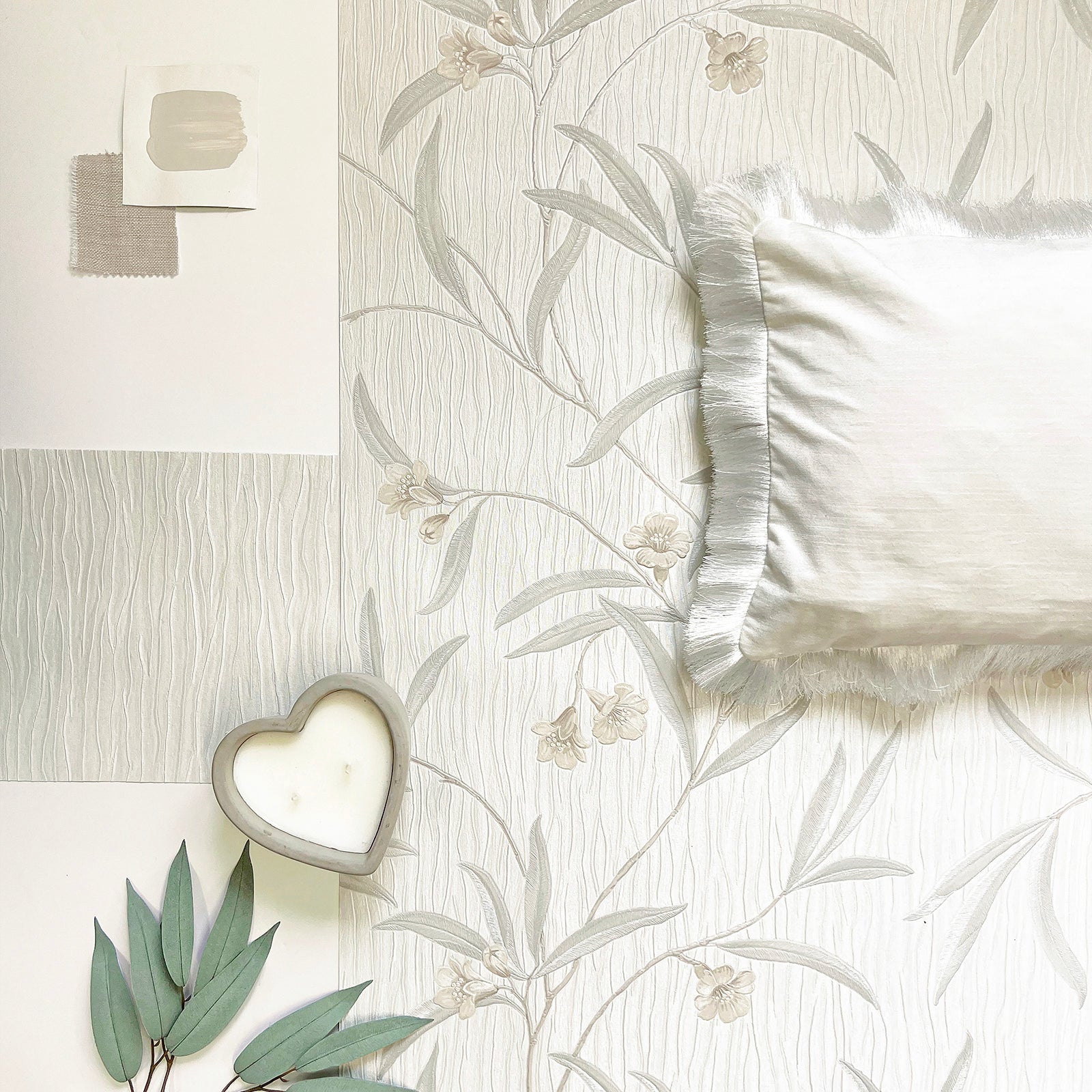 Tiffany Floral Neutral Wallpaper | Belgravia Wallcoverings | GB41330