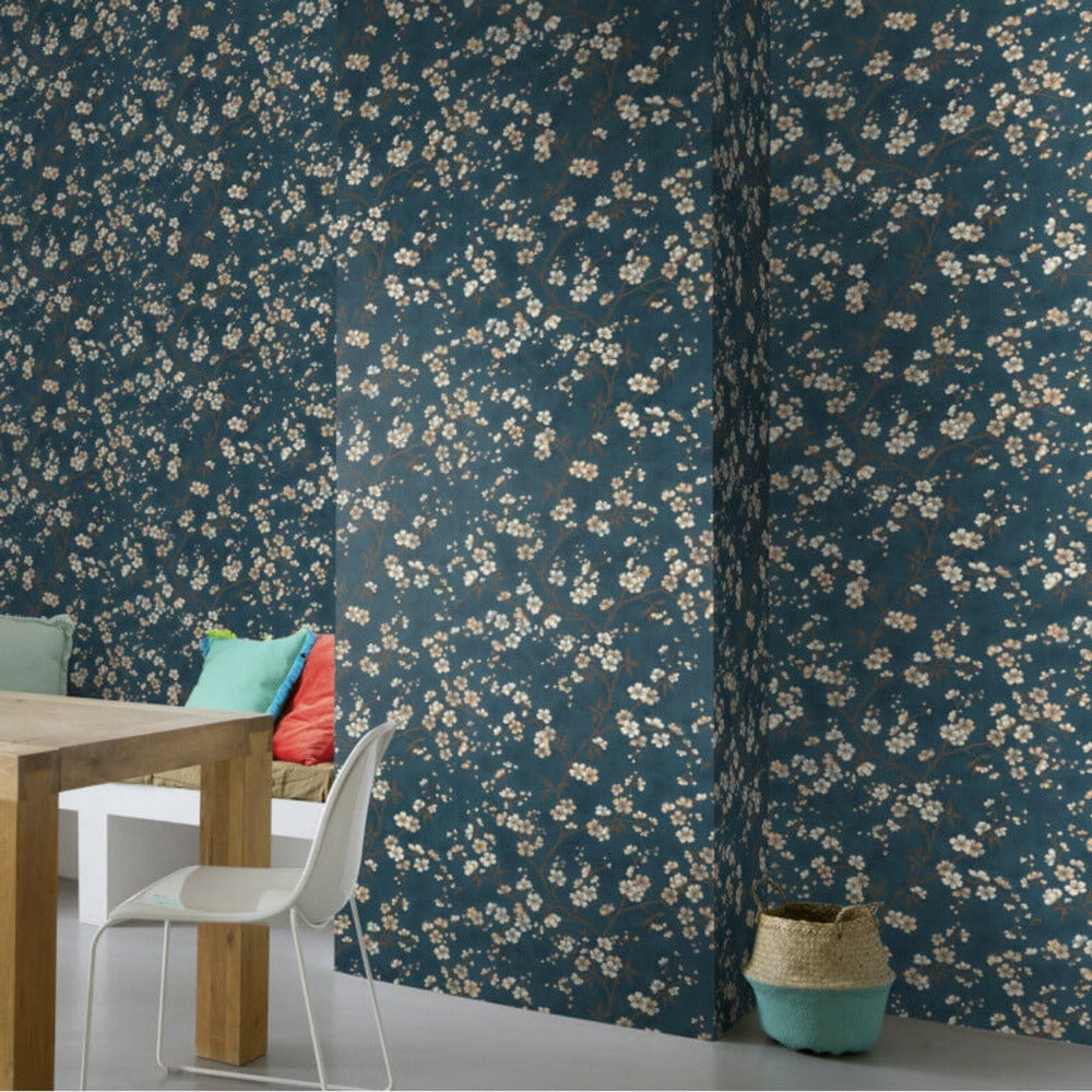 Denzo Floral Blossom Navy Wallpaper | Rasch Wallcoverings | 4567338