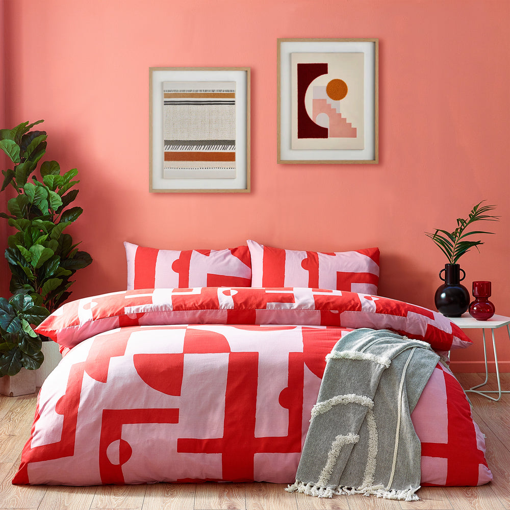 Manhattan Abstract Duvet Cover Set Pink/Red Modern Luxury by Riva Home