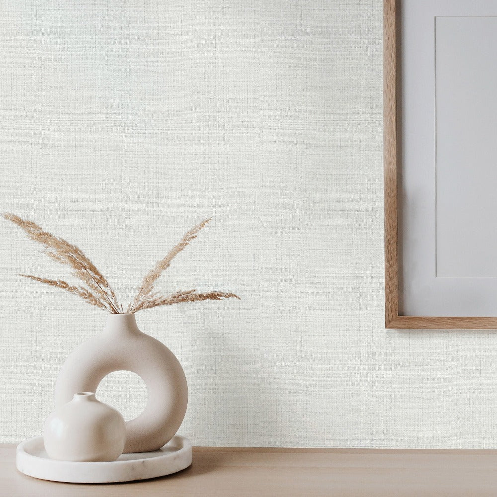 Grace Larson Texture Light Grey Wallpaper - Fine Decor - FD42825